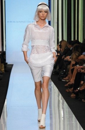 Ermanno Scervino одежда