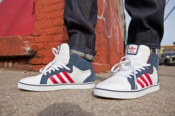 Adidas Originals сезону Осінь -Зима 2011. Лукбук