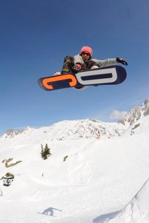 DC Shoes (Ди Си Шуз) – спортивная мужская и женская обувь, одежда из США. Где купить в Украине