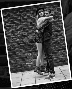 Pepe Jeans (Пепе Джинс) – мужская, женская и детская одежда, обувь, аксессуары из Англии. Где купить в Украине