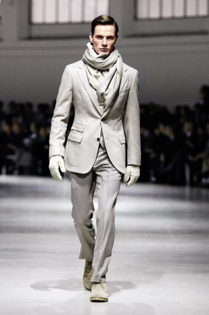 Corneliani (Корнелиани) – мужская одежда, обувь и аксессуары из Италии. Где купить, адреса магазинов в Украине