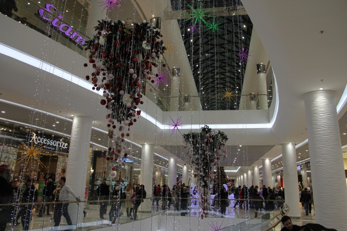 Огляд торгового центру Ocean Plaza. Фото