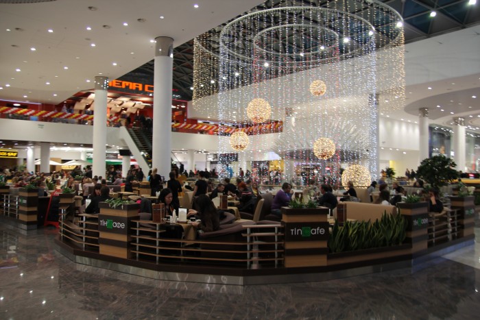 Обзор торгового центра Ocean Plaza. Фото