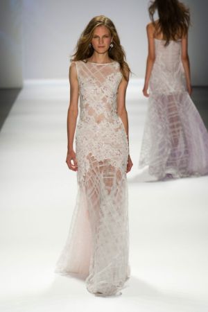 Tadashi-Shoji