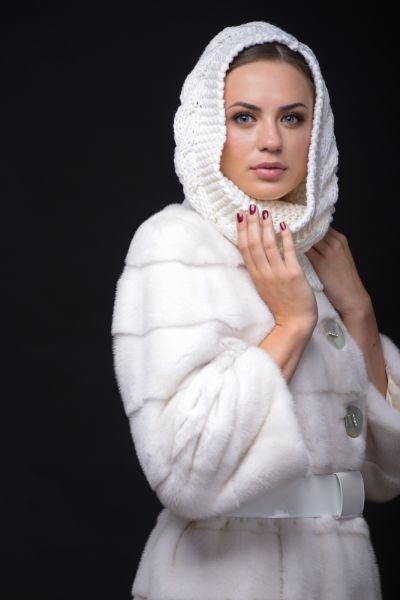 belaya-shuba-shapka