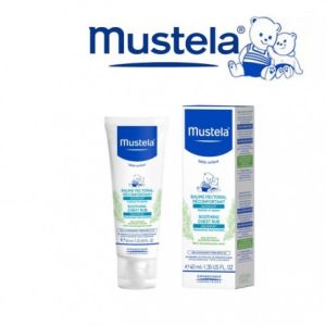 mustela